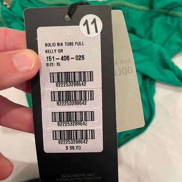 Beautiful green swimsuit with gold detail NWT - Picture 5 of 7